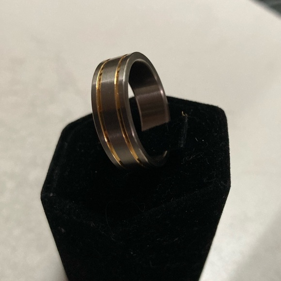 COPY - Titanium band 14GP dual ridged inlays Size 10 - Picture 2 of 6